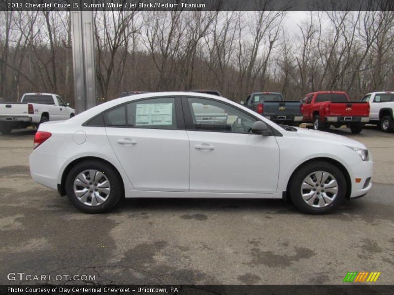 Summit White / Jet Black/Medium Titanium 2013 Chevrolet Cruze LS