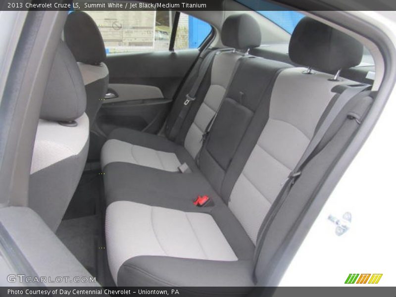 Summit White / Jet Black/Medium Titanium 2013 Chevrolet Cruze LS