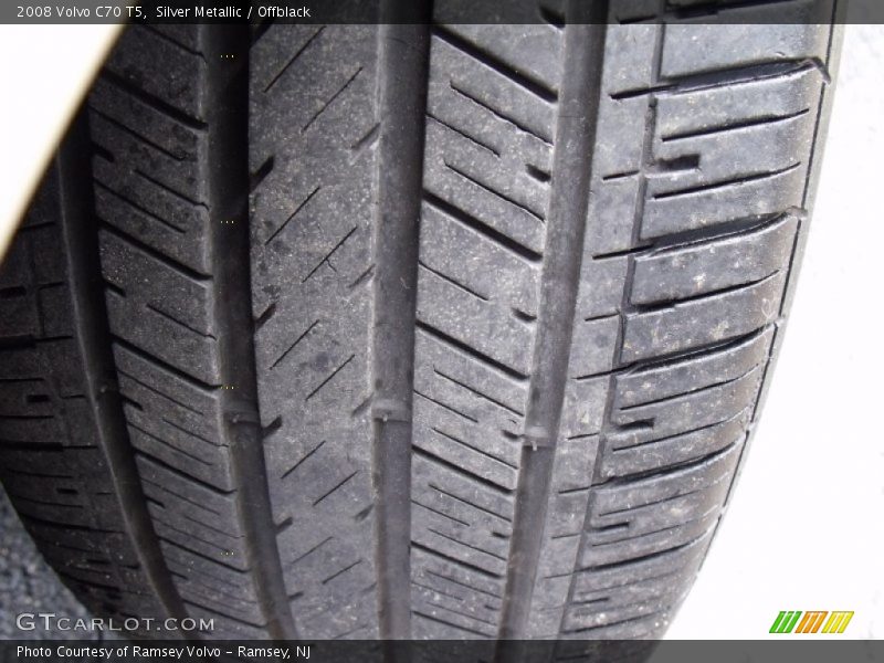 Silver Metallic / Offblack 2008 Volvo C70 T5