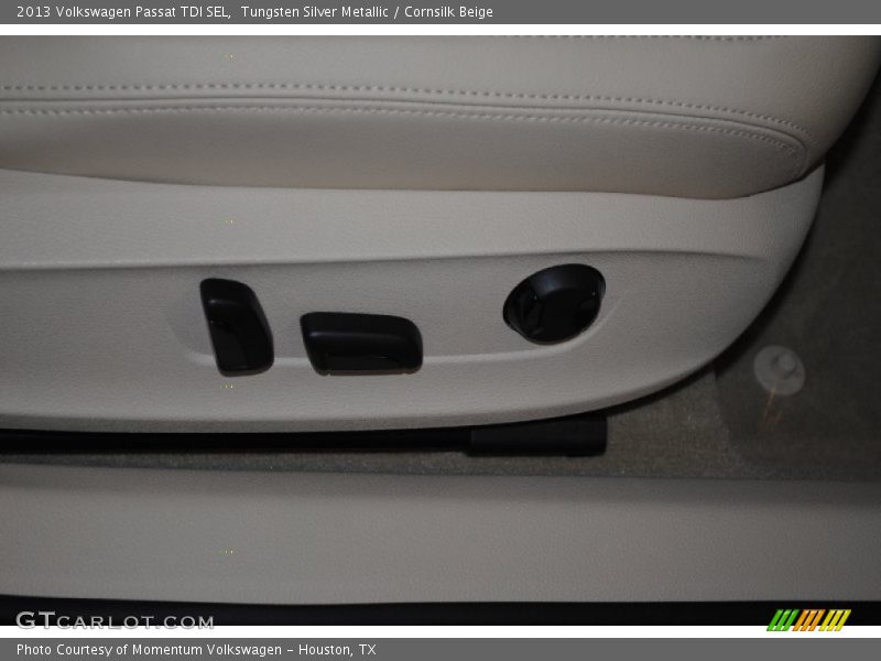 Tungsten Silver Metallic / Cornsilk Beige 2013 Volkswagen Passat TDI SEL