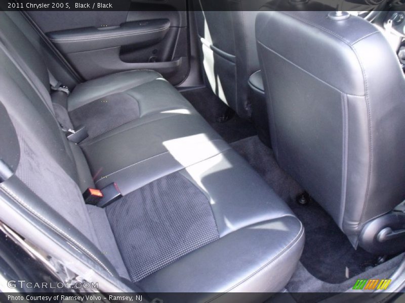 Black / Black 2011 Chrysler 200 S