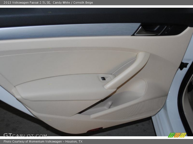 Candy White / Cornsilk Beige 2013 Volkswagen Passat 2.5L SE