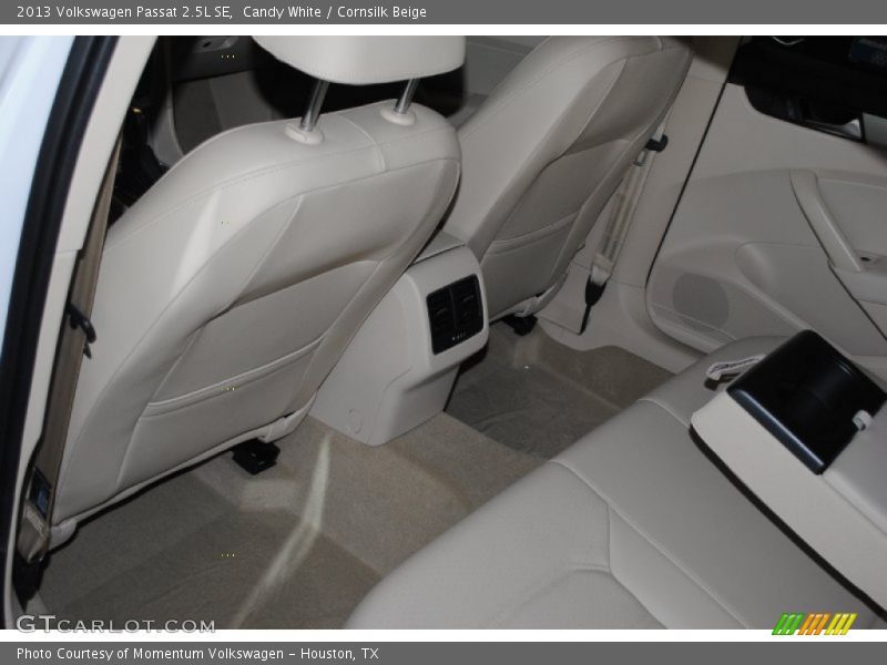 Candy White / Cornsilk Beige 2013 Volkswagen Passat 2.5L SE