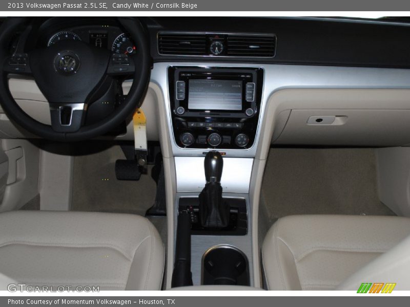 Candy White / Cornsilk Beige 2013 Volkswagen Passat 2.5L SE