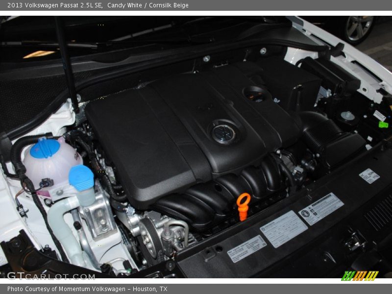 Candy White / Cornsilk Beige 2013 Volkswagen Passat 2.5L SE