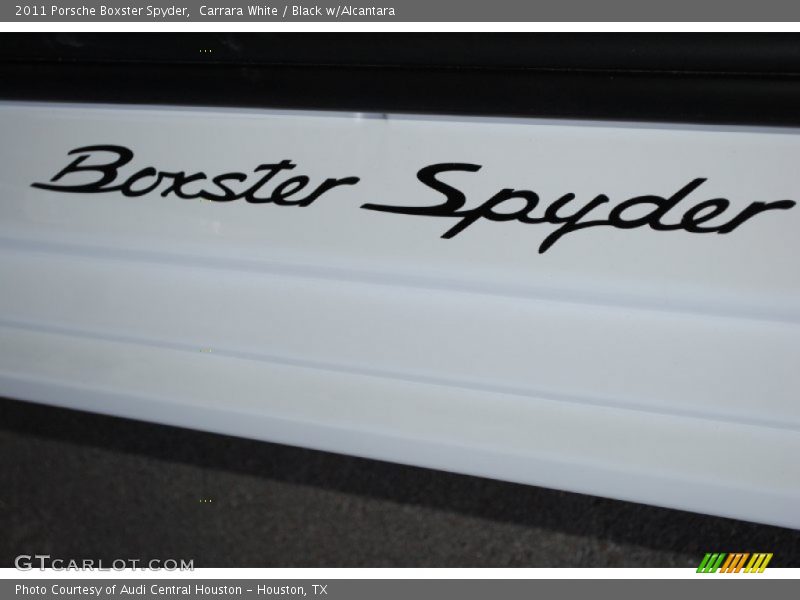  2011 Boxster Spyder Logo