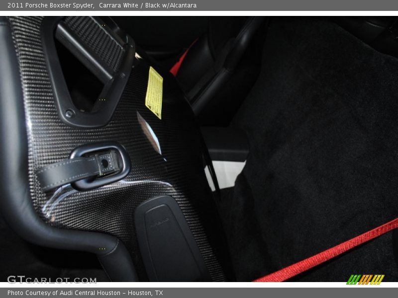 Carrara White / Black w/Alcantara 2011 Porsche Boxster Spyder