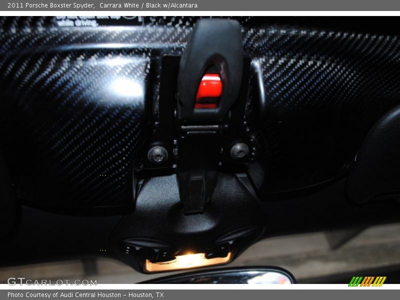 Carrara White / Black w/Alcantara 2011 Porsche Boxster Spyder
