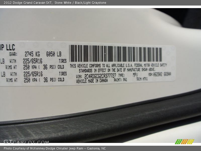 Stone White / Black/Light Graystone 2012 Dodge Grand Caravan SXT