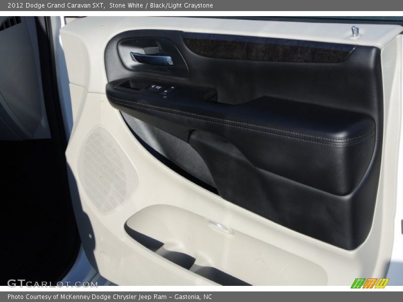 Stone White / Black/Light Graystone 2012 Dodge Grand Caravan SXT