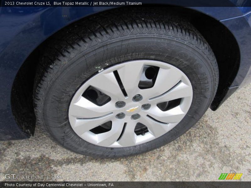 Blue Topaz Metallic / Jet Black/Medium Titanium 2013 Chevrolet Cruze LS