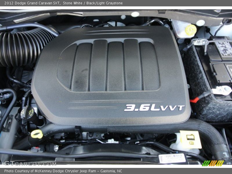 Stone White / Black/Light Graystone 2012 Dodge Grand Caravan SXT