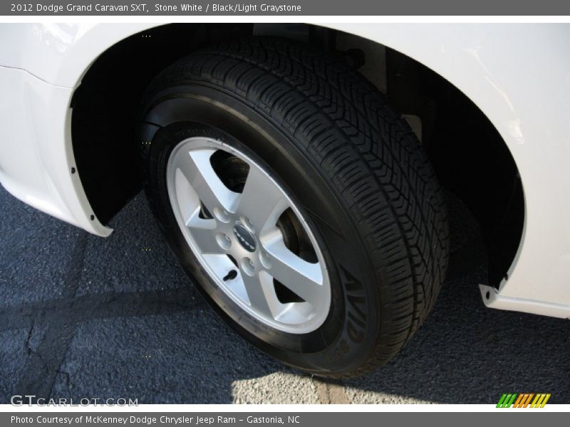 Stone White / Black/Light Graystone 2012 Dodge Grand Caravan SXT