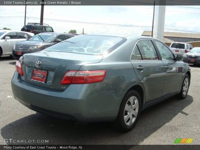 Aloe Green Metallic / Bisque 2009 Toyota Camry LE