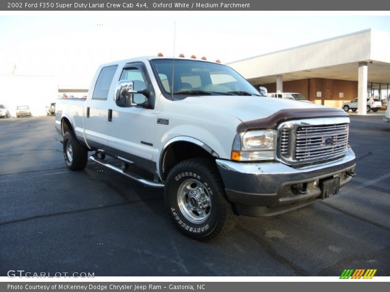 Oxford White / Medium Parchment 2002 Ford F350 Super Duty Lariat Crew Cab 4x4