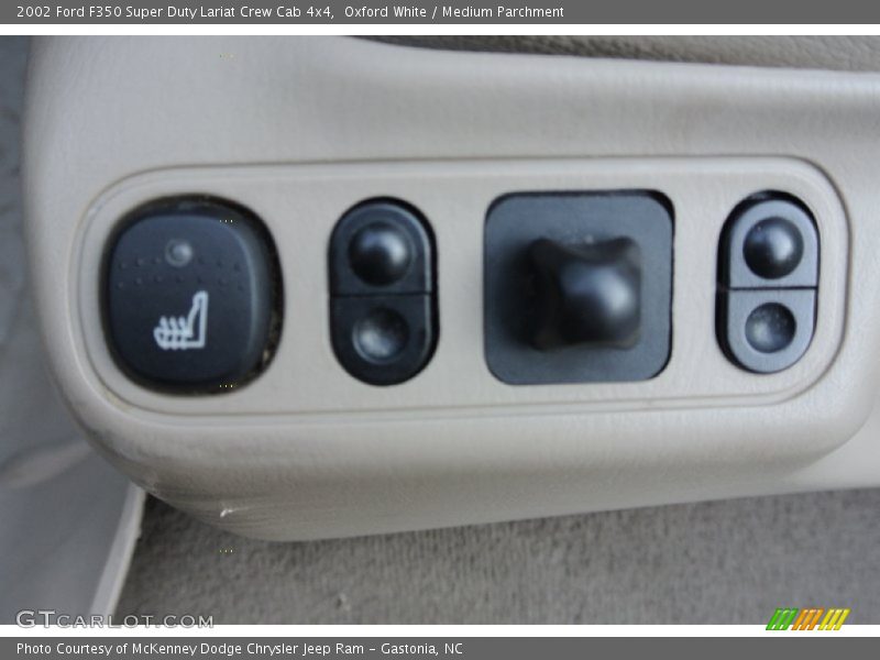 Oxford White / Medium Parchment 2002 Ford F350 Super Duty Lariat Crew Cab 4x4