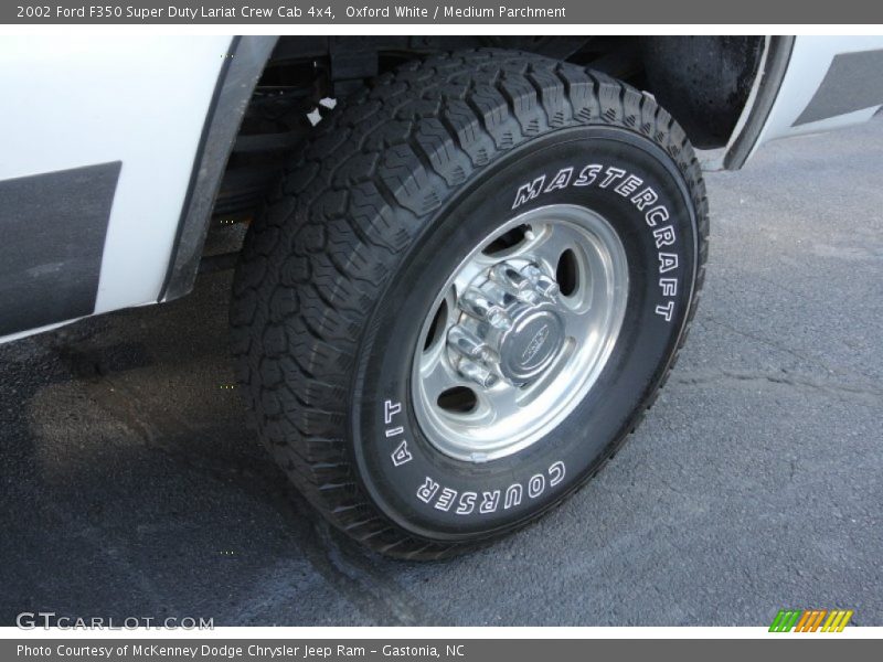 Oxford White / Medium Parchment 2002 Ford F350 Super Duty Lariat Crew Cab 4x4