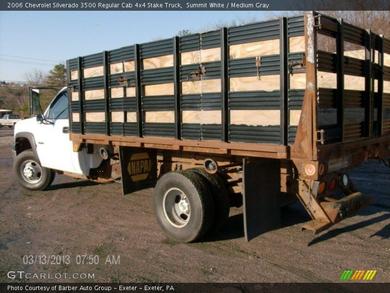 Summit White / Medium Gray 2006 Chevrolet Silverado 3500 Regular Cab 4x4 Stake Truck