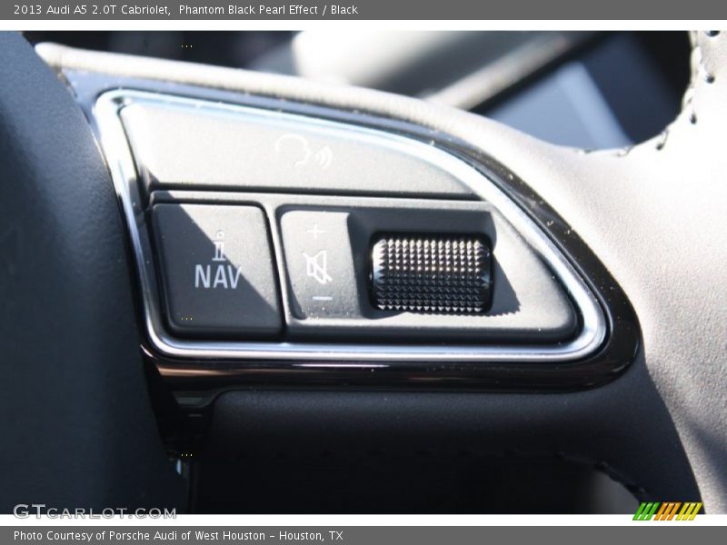 Controls of 2013 A5 2.0T Cabriolet