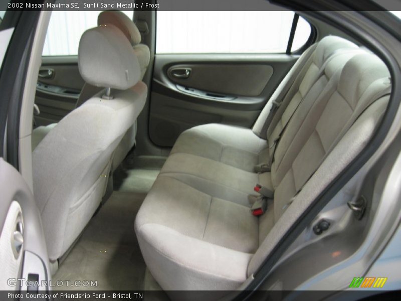 Sunlit Sand Metallic / Frost 2002 Nissan Maxima SE