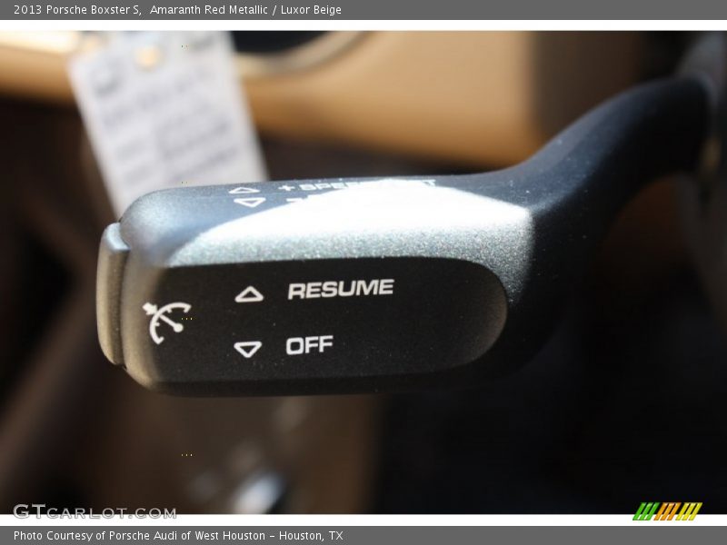 Controls of 2013 Boxster S