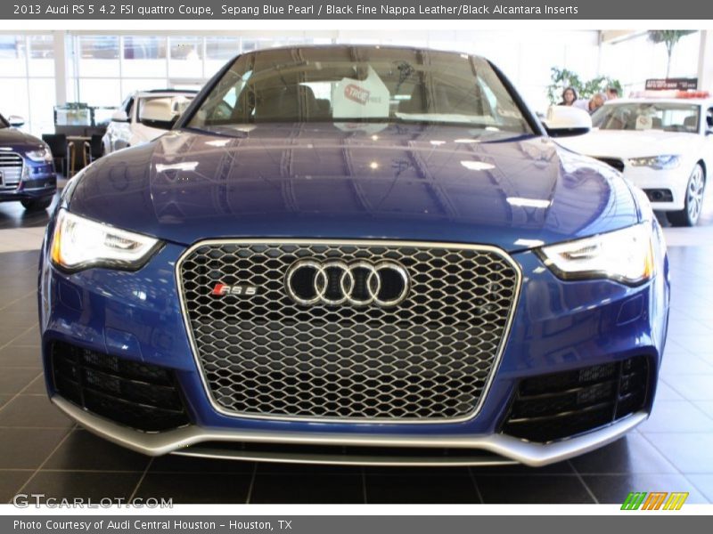 Front View - 2013 Audi RS 5 4.2 FSI quattro Coupe
