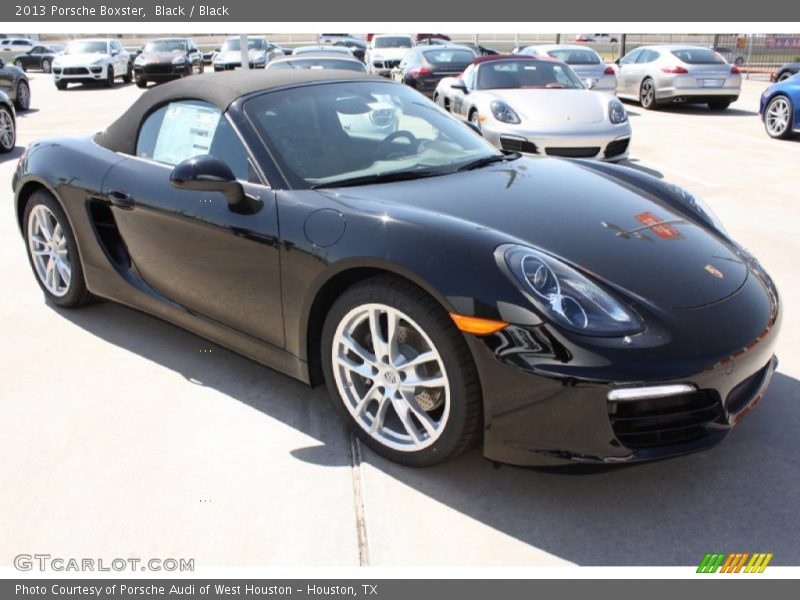 Front 3/4 View of 2013 Boxster 