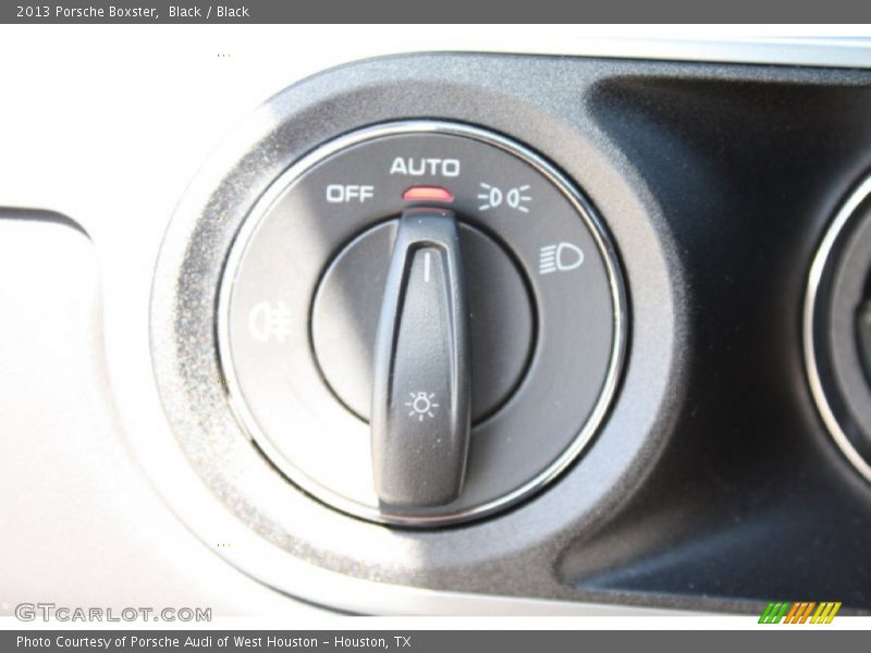 Controls of 2013 Boxster 