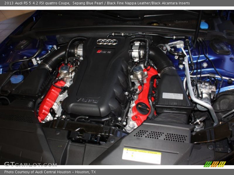  2013 RS 5 4.2 FSI quattro Coupe Engine - 4.2 Liter FSI DOHC 32-Valve VVT V8