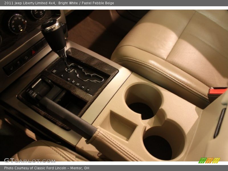 Bright White / Pastel Pebble Beige 2011 Jeep Liberty Limited 4x4
