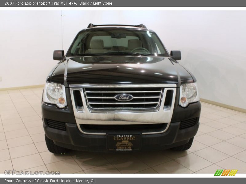 Black / Light Stone 2007 Ford Explorer Sport Trac XLT 4x4