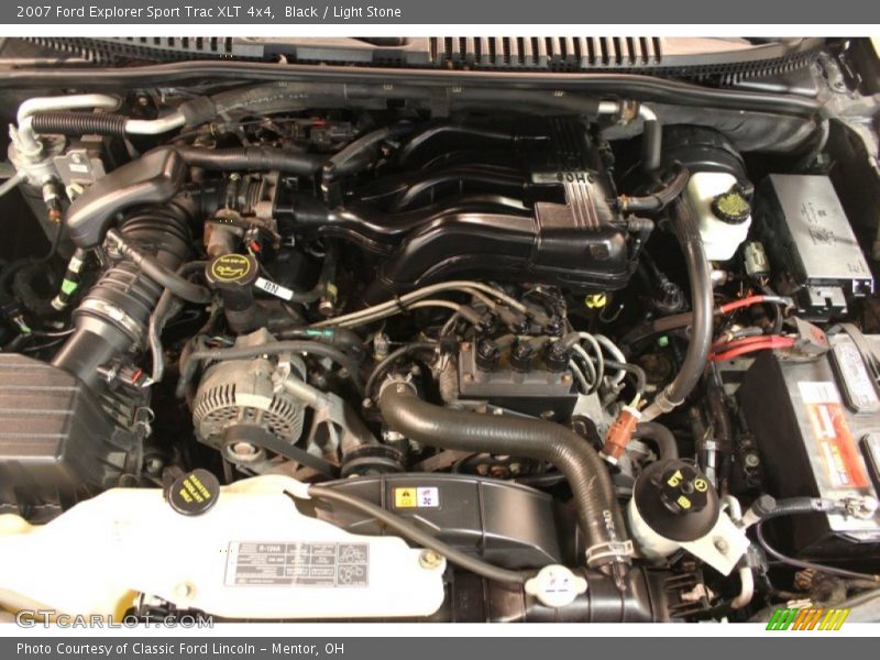 Black / Light Stone 2007 Ford Explorer Sport Trac XLT 4x4