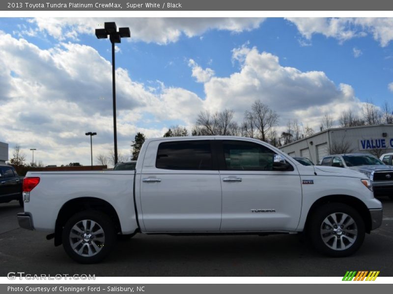 Super White / Black 2013 Toyota Tundra Platinum CrewMax