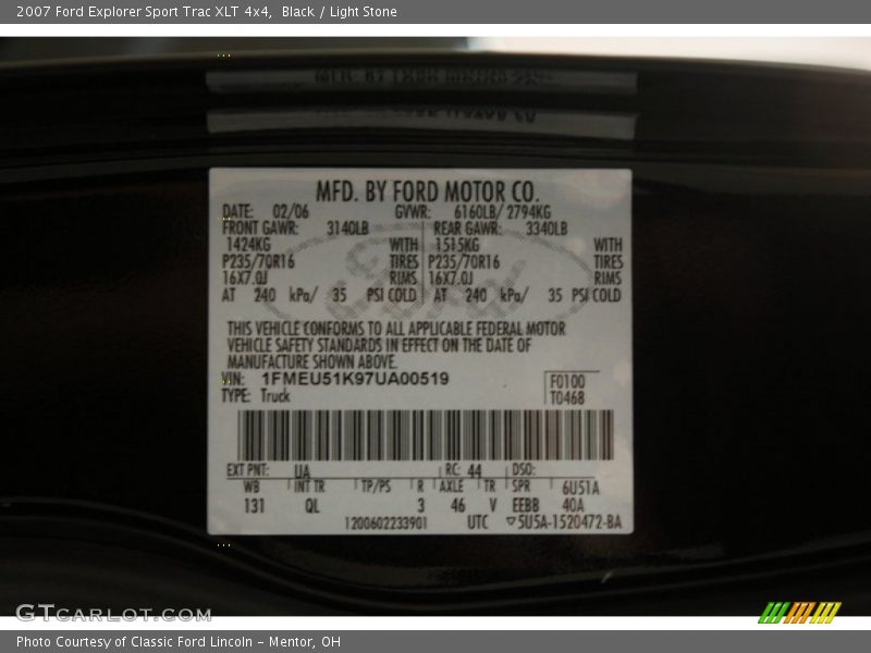 Black / Light Stone 2007 Ford Explorer Sport Trac XLT 4x4