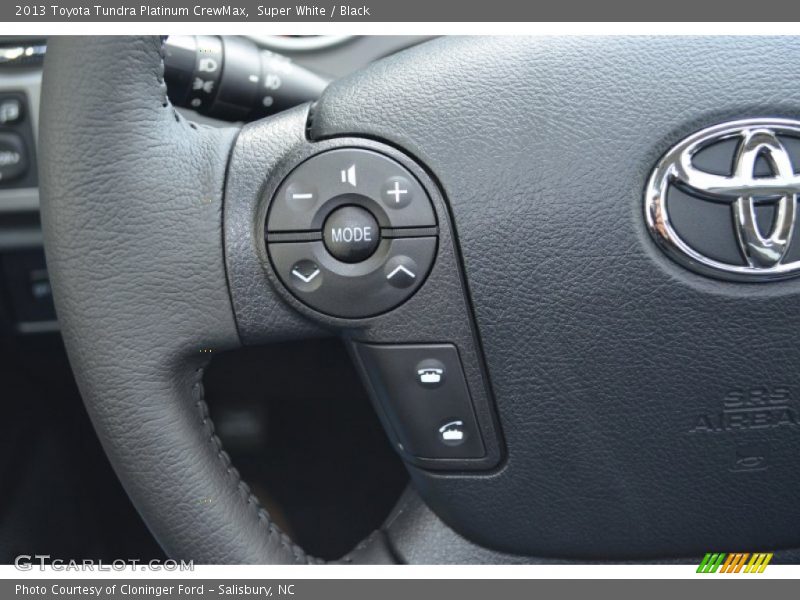 Super White / Black 2013 Toyota Tundra Platinum CrewMax