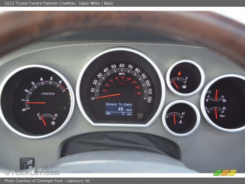 Super White / Black 2013 Toyota Tundra Platinum CrewMax