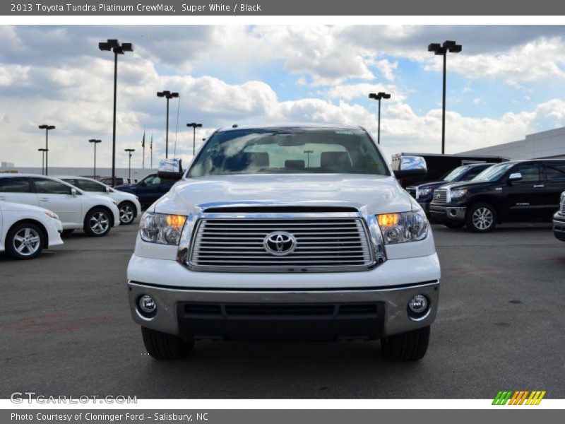 Super White / Black 2013 Toyota Tundra Platinum CrewMax