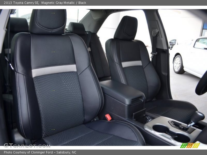 Magnetic Gray Metallic / Black 2013 Toyota Camry SE