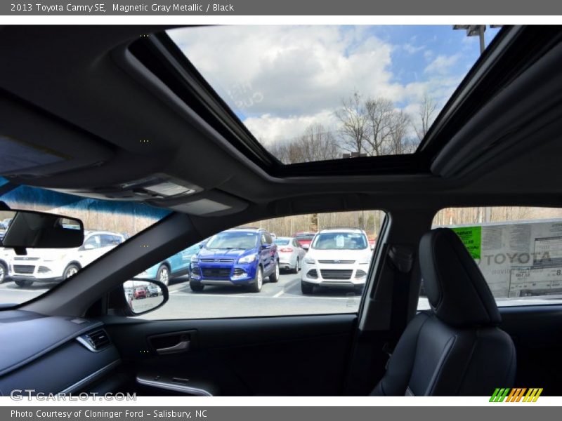 Magnetic Gray Metallic / Black 2013 Toyota Camry SE