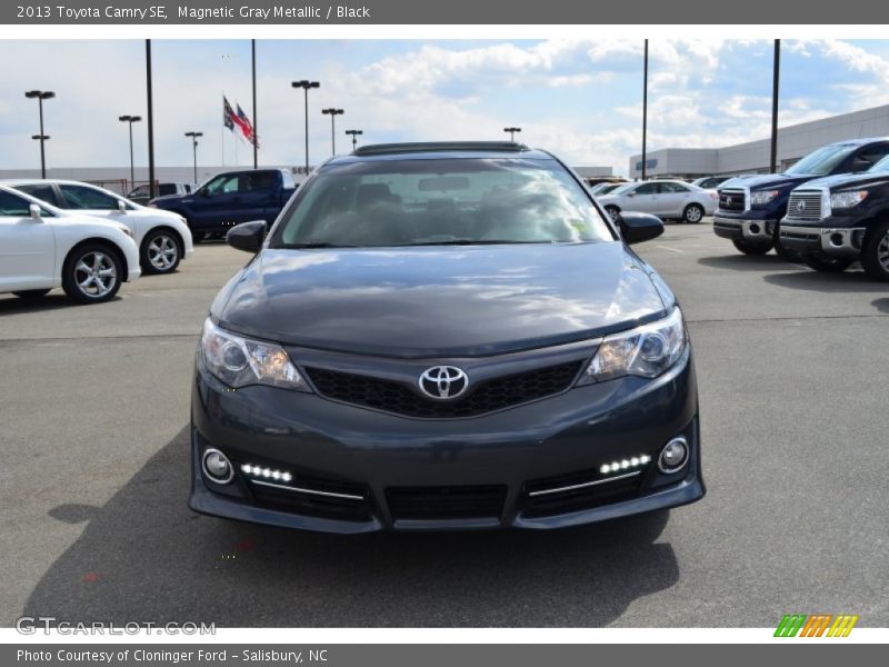 Magnetic Gray Metallic / Black 2013 Toyota Camry SE