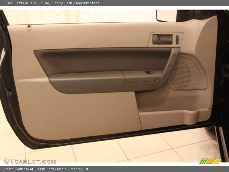 Ebony Black / Medium Stone 2009 Ford Focus SE Coupe