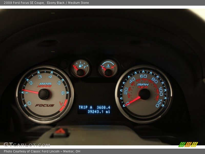 Ebony Black / Medium Stone 2009 Ford Focus SE Coupe