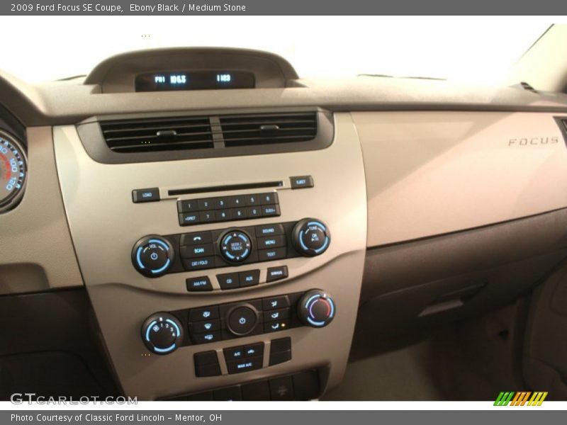 Ebony Black / Medium Stone 2009 Ford Focus SE Coupe
