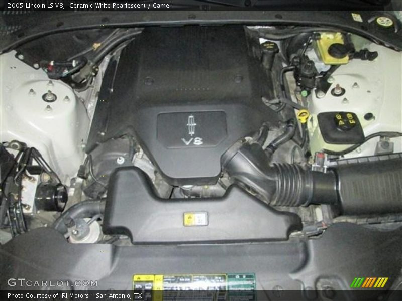  2005 LS V8 Engine - 3.9L DOHC 32V V8