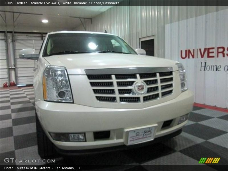 White Diamond / Cocoa/Cashmere 2009 Cadillac Escalade ESV AWD