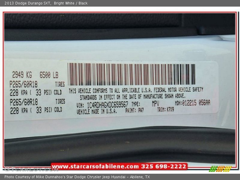 Bright White / Black 2013 Dodge Durango SXT