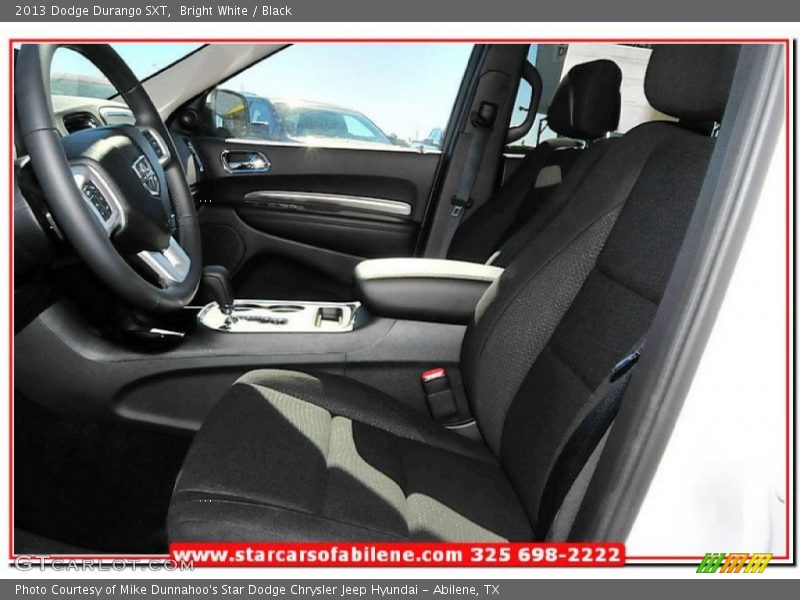 Bright White / Black 2013 Dodge Durango SXT