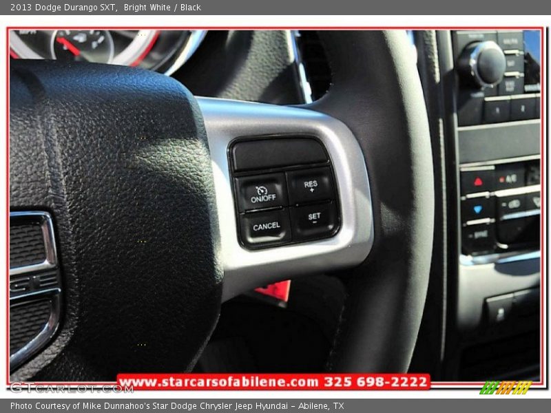Bright White / Black 2013 Dodge Durango SXT
