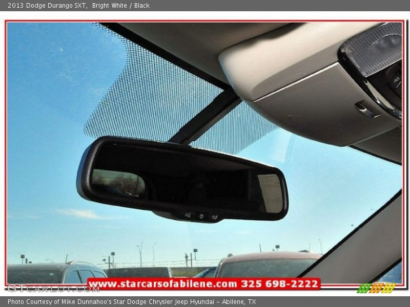 Bright White / Black 2013 Dodge Durango SXT