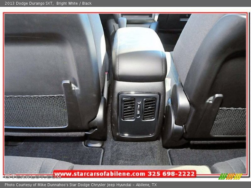 Bright White / Black 2013 Dodge Durango SXT